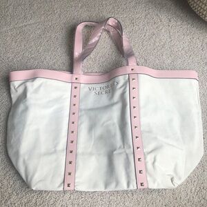 VICTORIA’S SECRET TOTE BAG